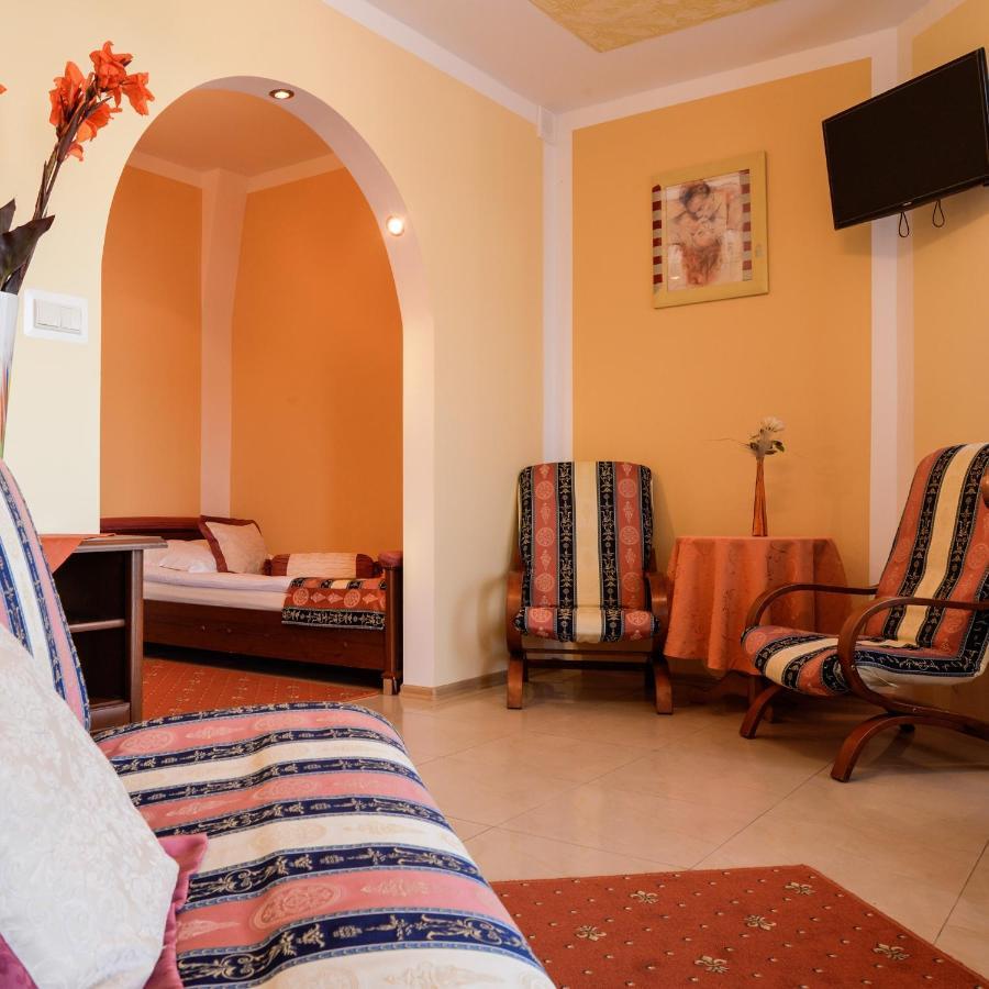 Motel Lesta Lachowka Duza Luaran gambar